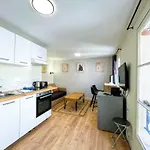 Studio 13 - Paris Faubourg Bail Mobilite